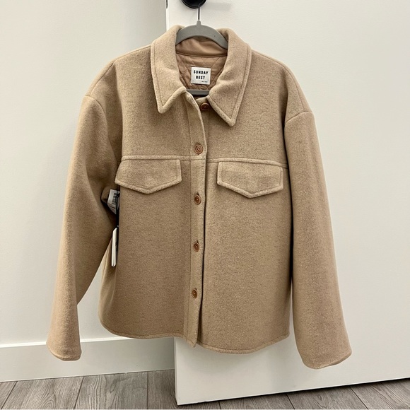 BRAND NEW ARITZIA / SUNDAY BEST INSULATED SHIRT JACKET BEIGE - Picture 2 of 10